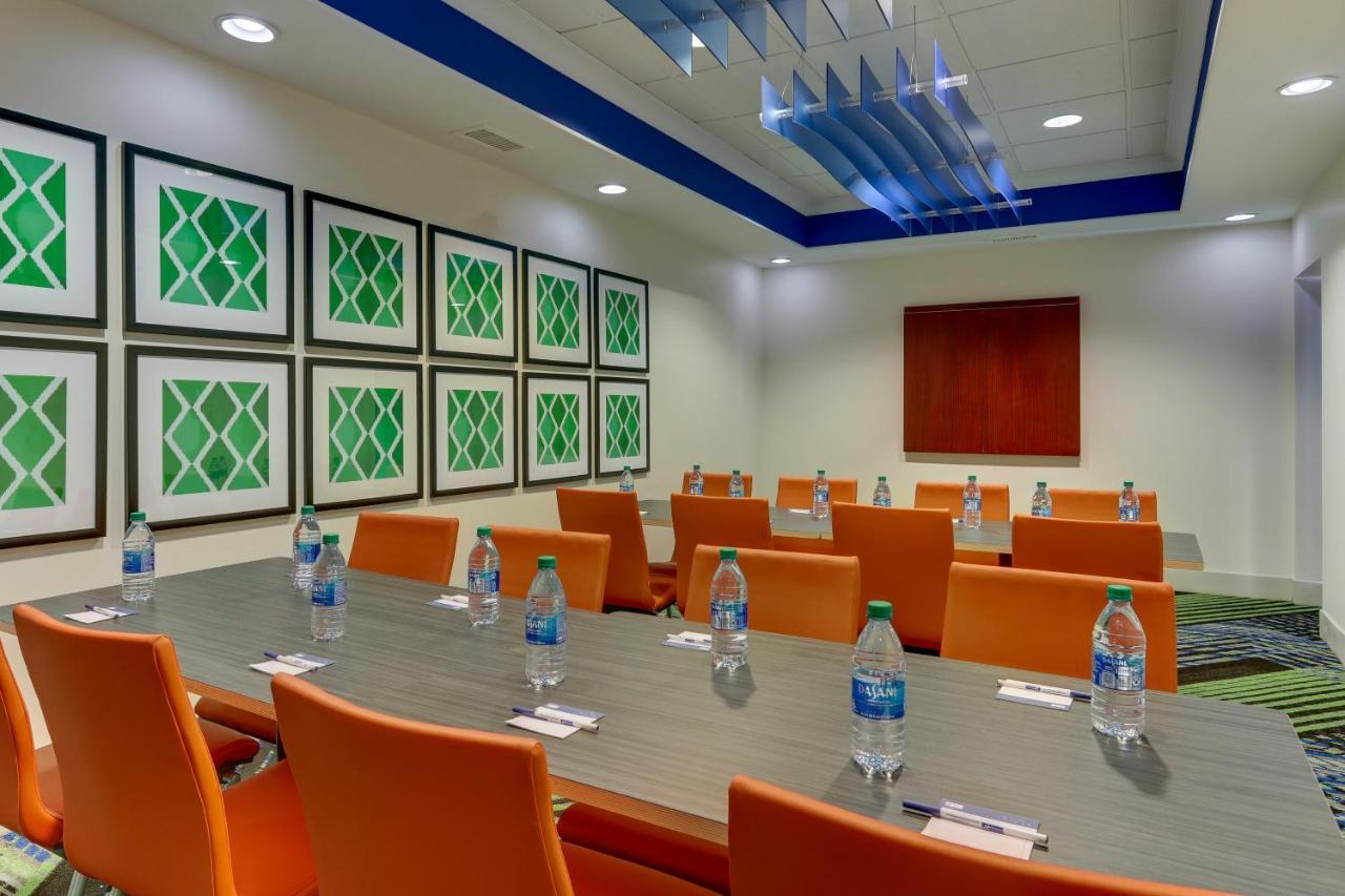 Holiday Inn Express Hotel & Suites Dayton-Centerville By Ihg מראה חיצוני תמונה