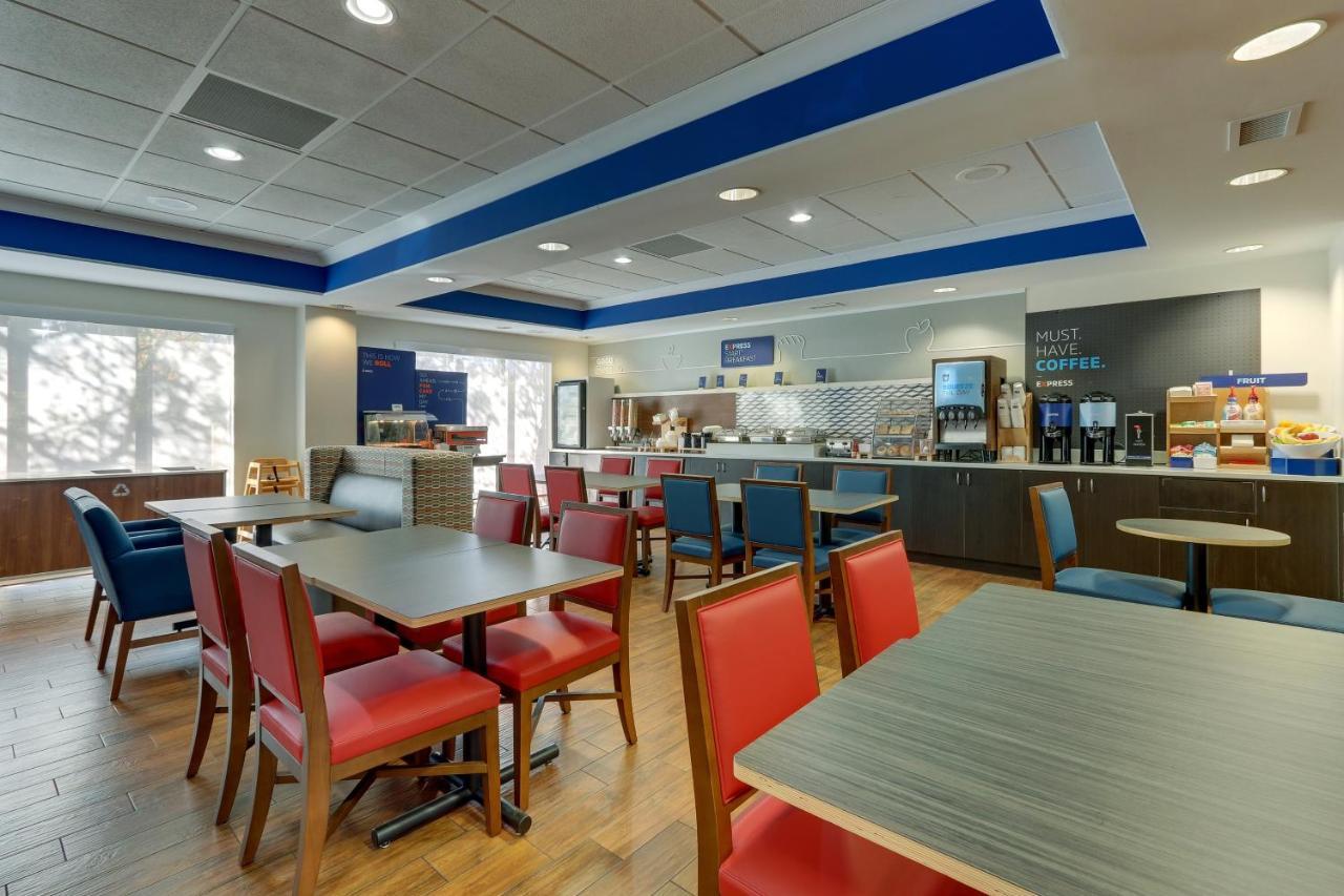 Holiday Inn Express Hotel & Suites Dayton-Centerville By Ihg מראה חיצוני תמונה