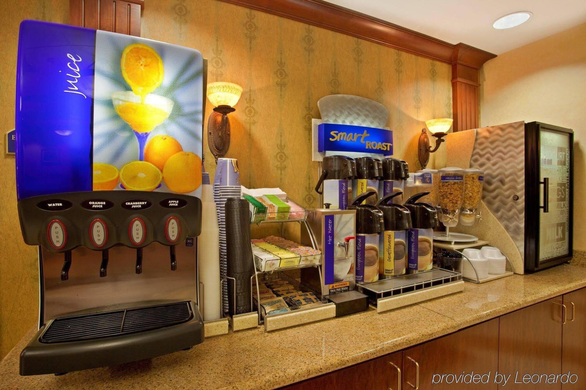 Holiday Inn Express Hotel & Suites Dayton-Centerville By Ihg מראה חיצוני תמונה